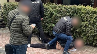 У Трускавці затримали двох чоловіків, які допомагали допомагали ухилянтам виїжджати за кордон