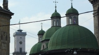 Львів здає в оренду сім комунальних приміщень