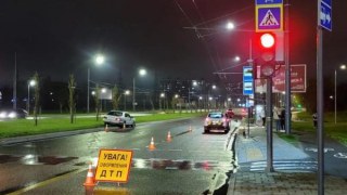 У Львові через ДТП водій самоката потрапив у реанімацію