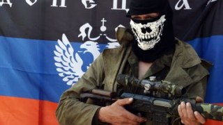17 озброєних сепаратистів зірвали вибори на одній із дільниць у Донецьку