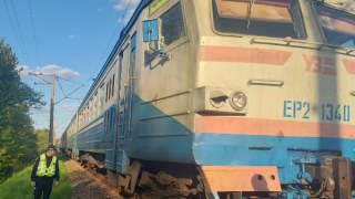 У Рудному поїзд Львів – Мостиська 2 збив чоловіка