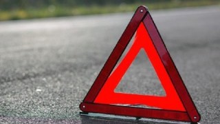 У Миколаївському районі вантажівка насмерть збила пішохода