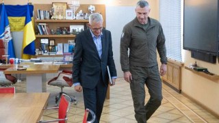 Кличко обговорив з новим послом Німеччини допомогу в боротьбі проти російського агресора