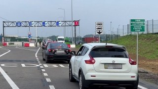 На кордоні з Польщею – черги з 100 авто та 50 пішоходів