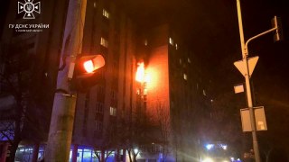 У Львові під час пожежі в багатоповерхівці постраждали троє людей