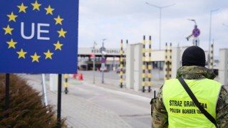 На польському кордоні вантажівки очікують понад 70 годин на в'їзд в Україну