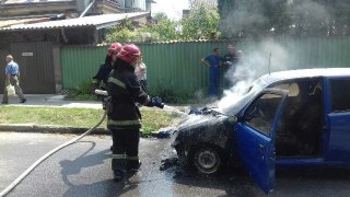 У Львові зайнялася автівка Fiat Seicento