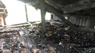 На Жовківщині вщент згорів дах житлового будинку