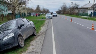 На Золочівщині водій Chevrolet Aveo збив пішохода