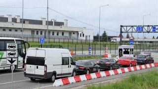 Ситуація на кордоні з Польщею: черги відсутні перед двома пунктами Львівської області