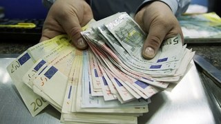 У Львові судитимуть банківського працівника, який "позичив" гроші вкладників