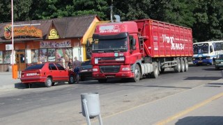 На Сколівщині іноземна вантажівка потрапила у ДТП