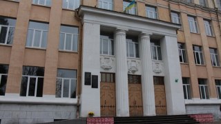На Львівщині понад 200 шкіл перевели на дистанційне навчання через Covid-19