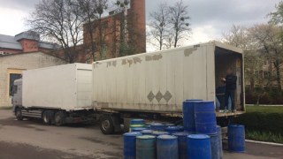 На Львівщині вантажівка перевозила спирт для виготовлення фальсифікованого алкоголю