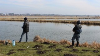 На Львівщині встановили заборону на вилов риби у зимувальних ямах