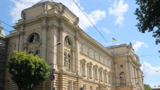 На Львівщині невакцинованим студентам можуть відмовити у заселенні в гуртожиток