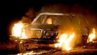 На Львівщині у авто згоріли двоє людей