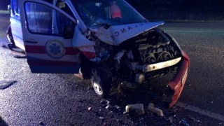На Стрийщині у потрійному ДТП загинув пасажир швидкої