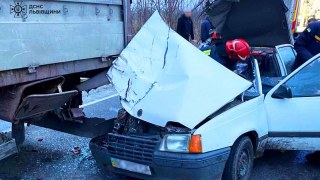 На дорозі Яворів – Грушів у ДТП постраждала пасажирка авто