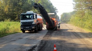 На Львівщині розпочали ремонт дороги Мостиська-Краківець