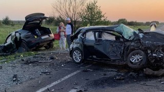 На трасі Львів – Шегині у ДТП постраждав водій Renault Megane