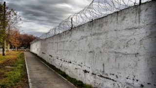 Сихівська колонія порушила права півсотні амністованих в'язнів