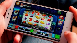 Як у казино онлайн играть на комп'ютерах та телефонах