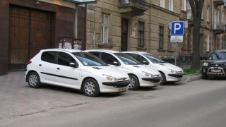 Нацполіція Львівщини витратить понад 700 тисяч на одну автівку