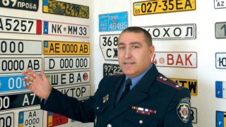 У Львові правоохоронці впіймали крадія автомобільних номерів