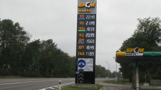 Ціни на АЗС Shell коливаються у межах 2 гривень