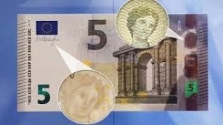 Нова банкнота у 5 євро з’явилася в обігу